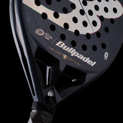 tienda de padel Madrid, tienda de padel online, tienda de padel españa, tienda de padel en linea, PALA BULLPADEL HACK 04 25 ITAL