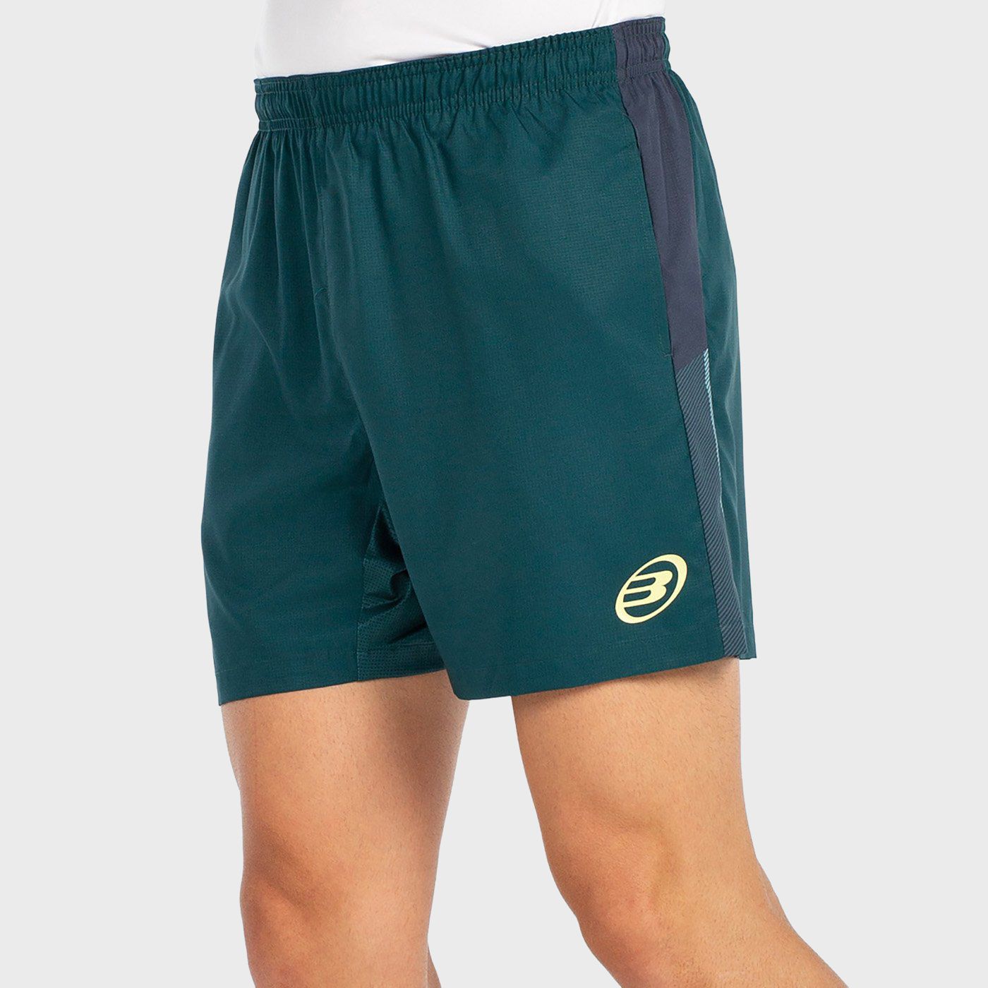 tienda de padel Madrid, tienda de padel online, tienda de padel españa, tienda de padel en linea, SHORT BULLPADEL LEGAR VERDE OS