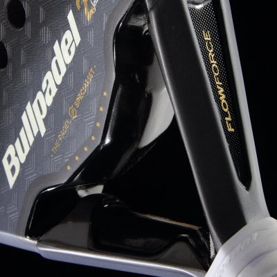 tienda de padel Madrid, tienda de padel online, tienda de padel españa, tienda de padel en linea, PALA BULLPADEL FLOW LEGEND