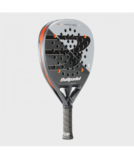 tienda de padel Madrid, tienda de padel online, tienda de padel españa, tienda de padel en linea, PALA BULLPADEL HACK 04 CMF 26 tienda de padel Madrid, tienda de padel online, tienda de padel españa, tienda de padel en linea, PALA BULLPADEL HACK 04 CMF 26