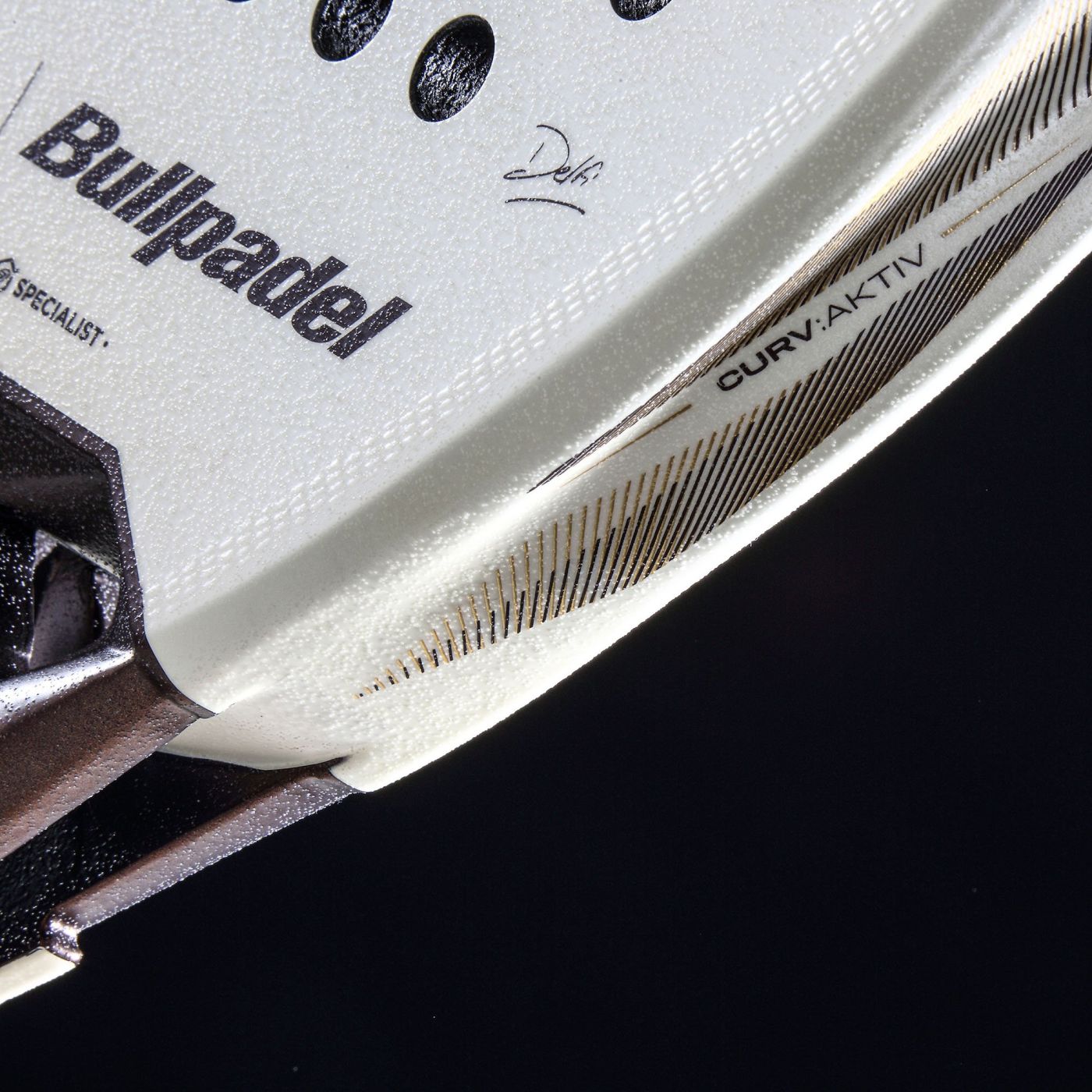 RACKET BULLPADEL VERTEX 05 LIGHT BRUSSELS 26