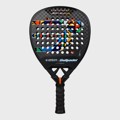 tienda de padel Madrid, tienda de padel online, tienda de padel españa, tienda de padel en linea, PALA BULLPADEL VERTEX 05 PRETO