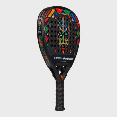 tienda de padel Madrid, tienda de padel online, tienda de padel españa, tienda de padel en linea, PALA BULLPADEL VERTEX 05 PRETO